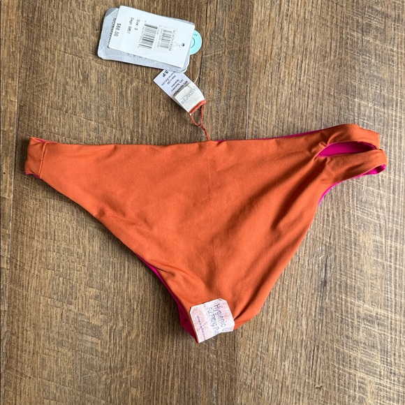 NWT LSpace Breakers Reversible Bikini Bottom Pink & Rust Size Small - Picture 10 of 13